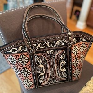 NEW! Banda Bags Gusi Tote Bag